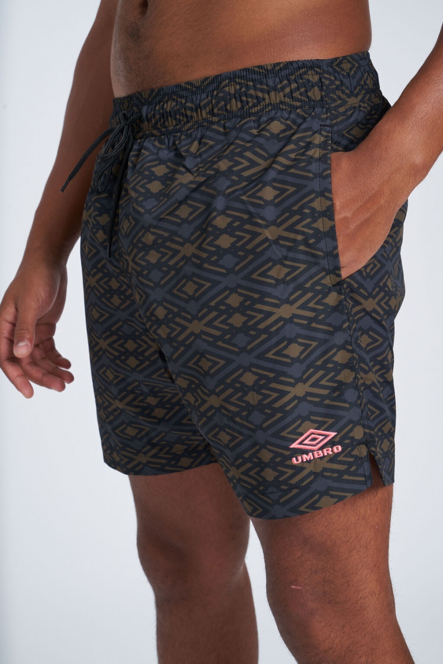 Maiô Oliva Escuro Estampado Umbro
