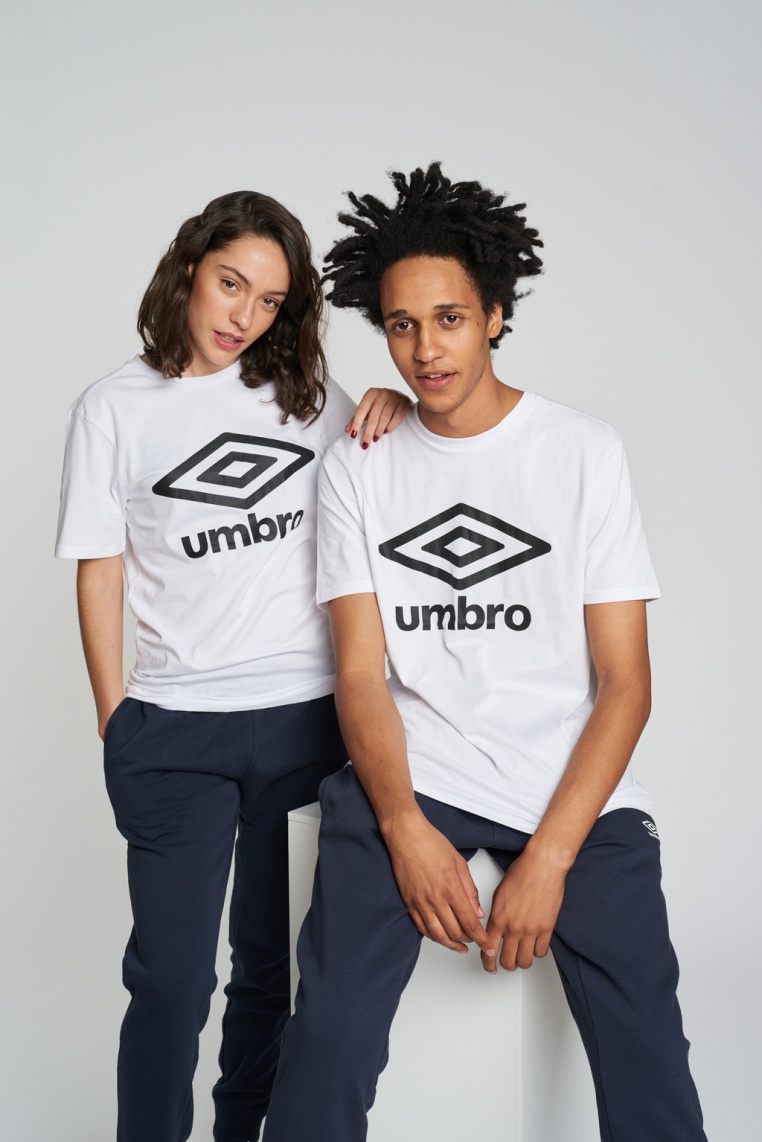 Umbro Garderobe großes Logo-T-Shirt Weiß / Schwarz / Weiß