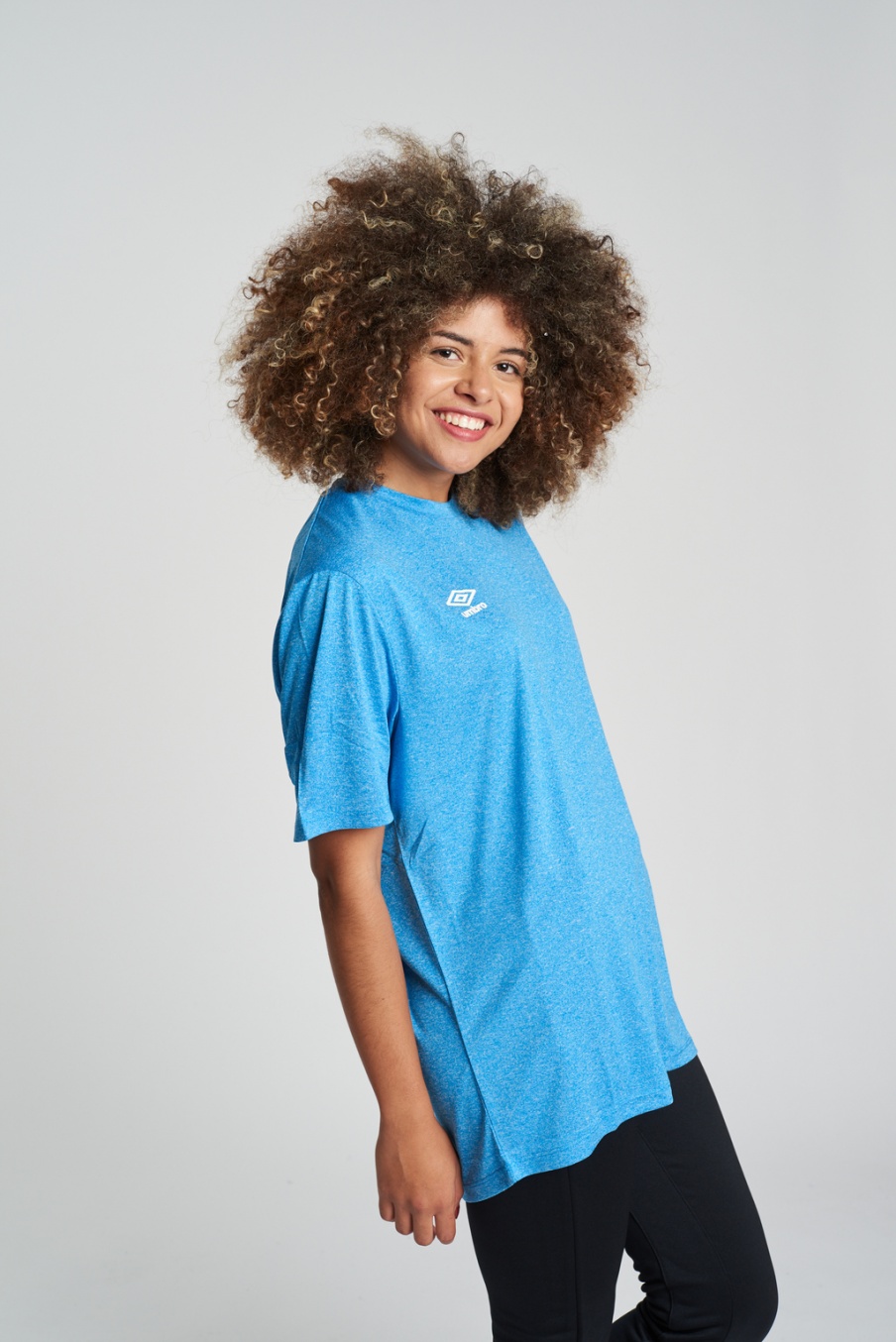 Camiseta Umbro Essentials poli azul