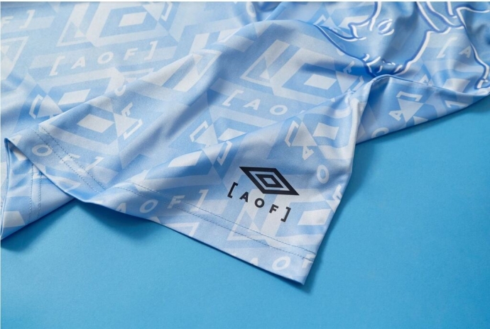 T-shirt do camiseta do umbro x aof rhino