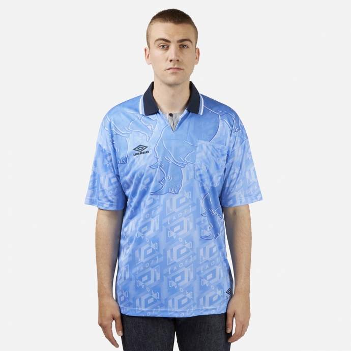 T-shirt do camiseta do umbro x aof rhino