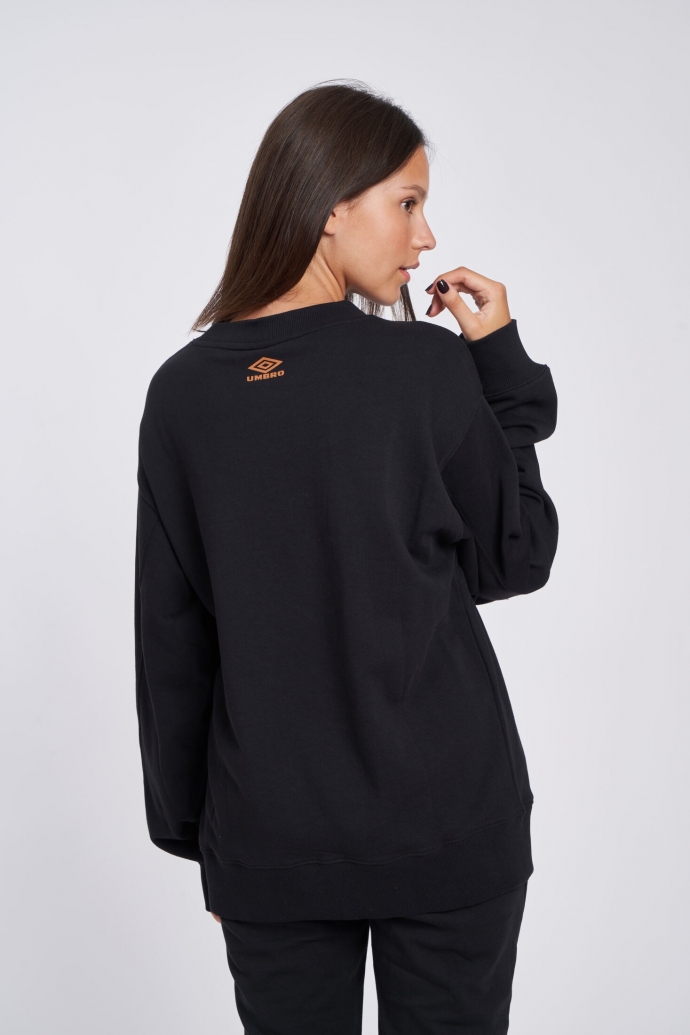 UMBRO COLLEGIATE GRAPHIC SWEAT BLACK...