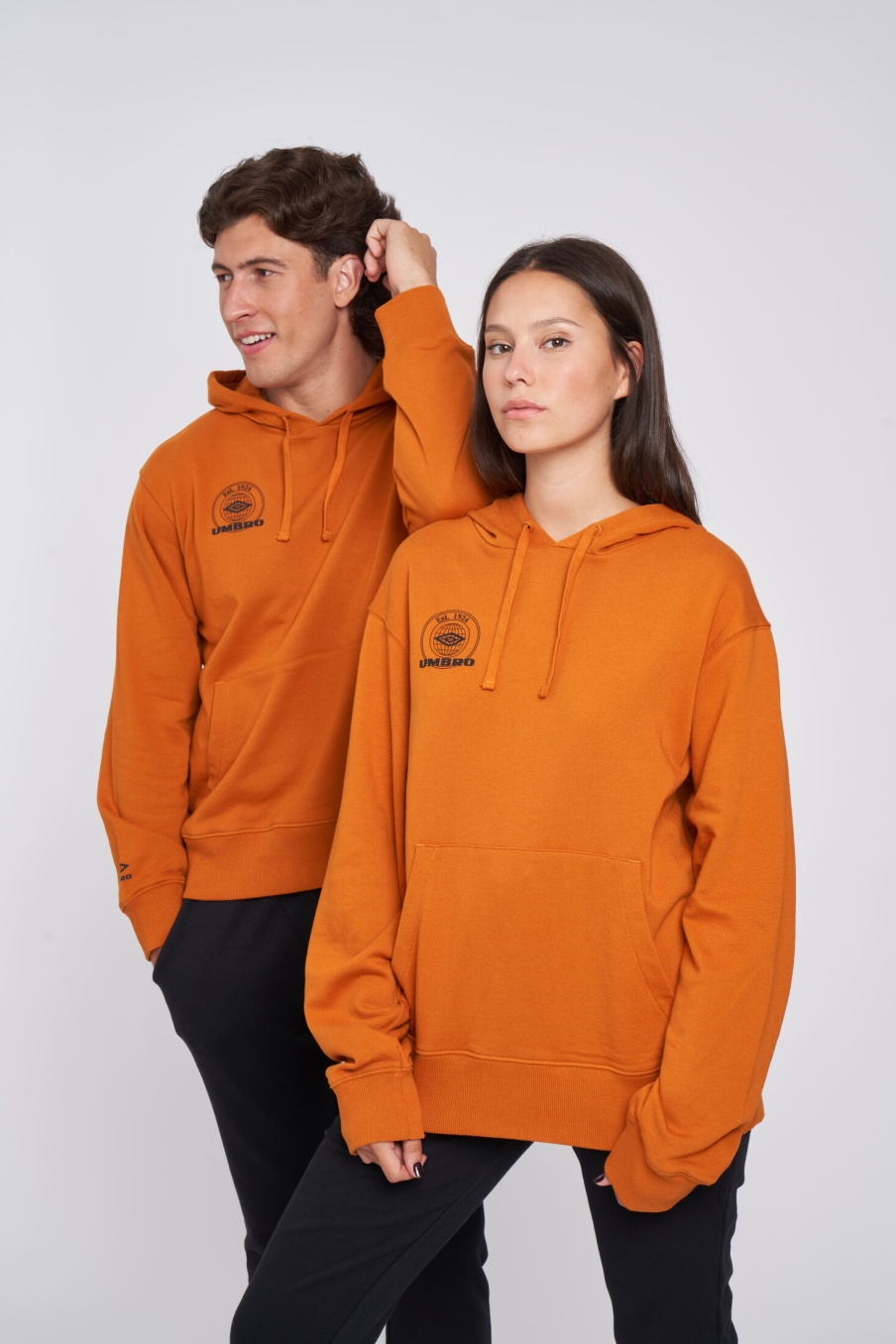 MOLETOM UMBRO COLLEGIATE GRAPHIC HOODIE PUMPINK SPICE