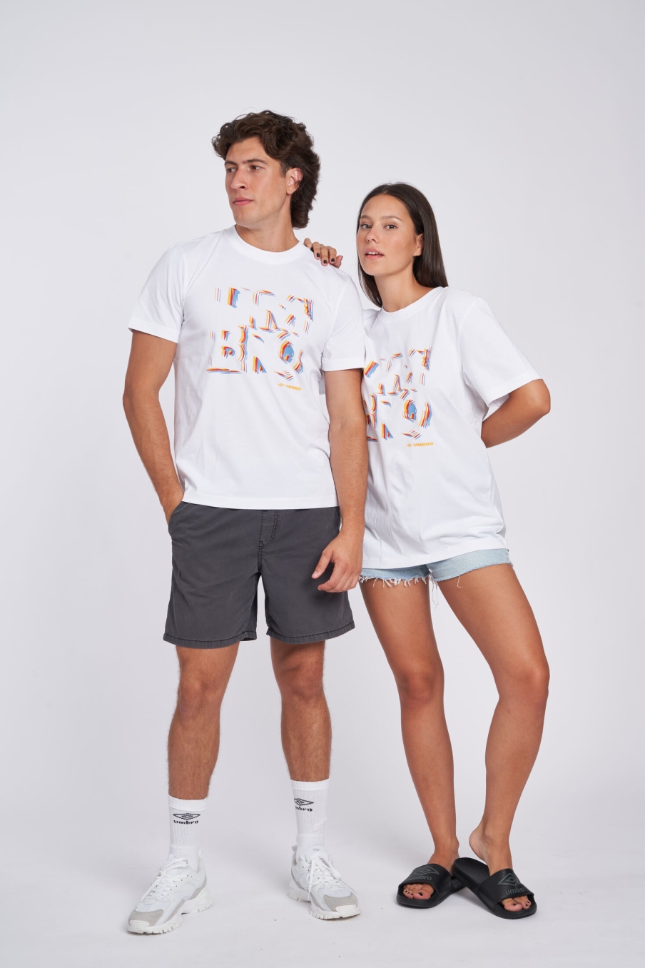 Camiseta Umbro Box Logo Graphic Graphic Branco Brilhante