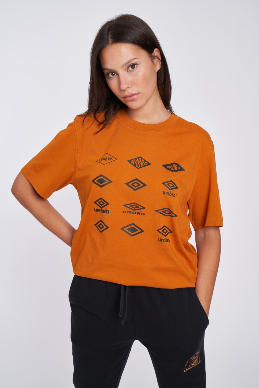 Camiseta Umbro Historic Logos Graphic T-shirt Pumpkin Spice