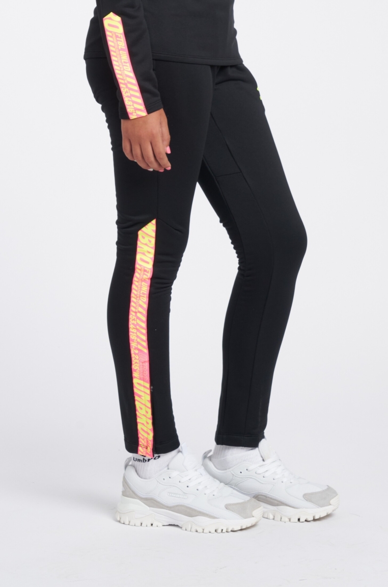 Umbro Axis Training Pant - JUNIOR - Black / Safety Yellow / Knockout Pink