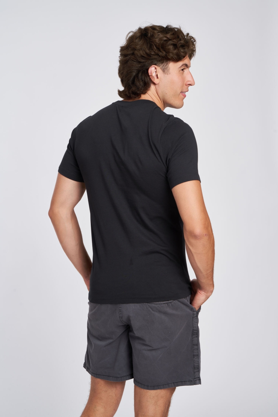 CAMISETA PRETA UMBRO FW CIRCULAR GRAPHIC TEE