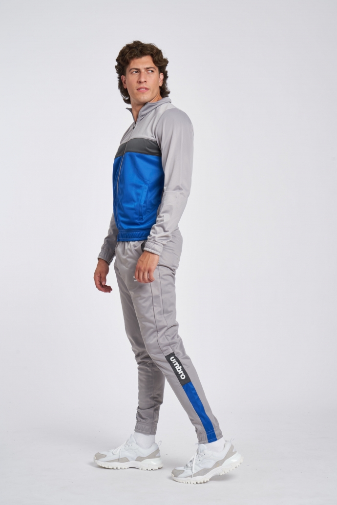 UMBRO FW SPORTSWEAR JAQUETA CINZA...