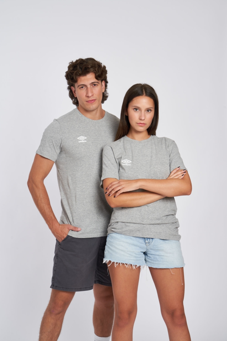 T-shirt Umbro Guarda-Roupa Pequeno Logo Cinza/Branca