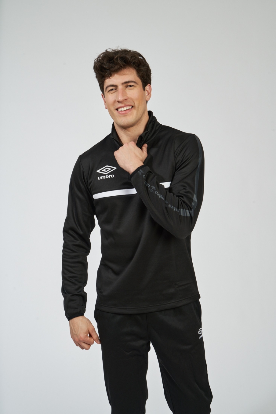 Umbro Lunda Sweatshirt Black