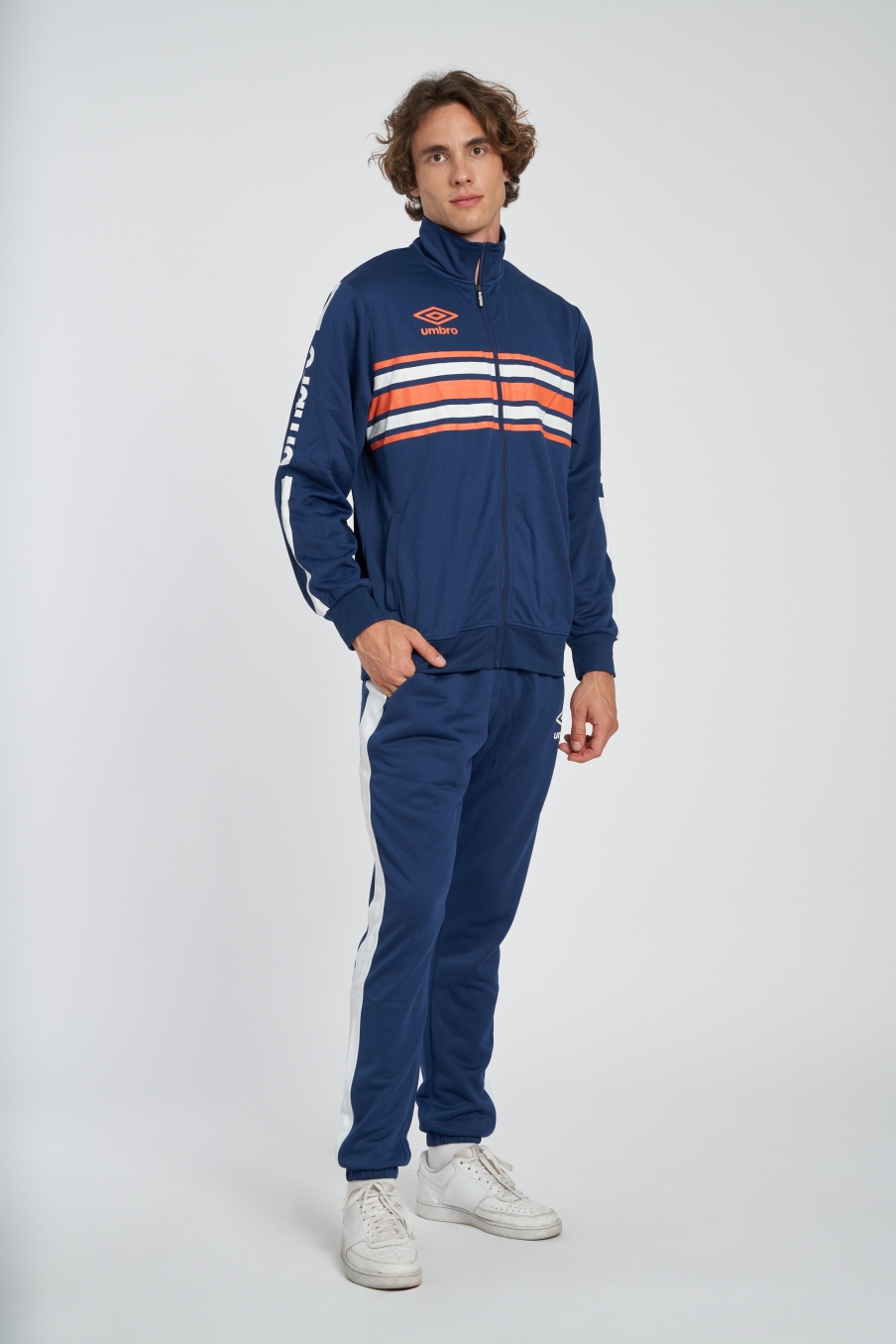 Umbro Taurus Navy Trainingsanzug