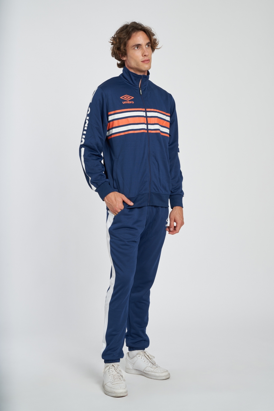 Umbro Taurus Navy Trainingsanzug