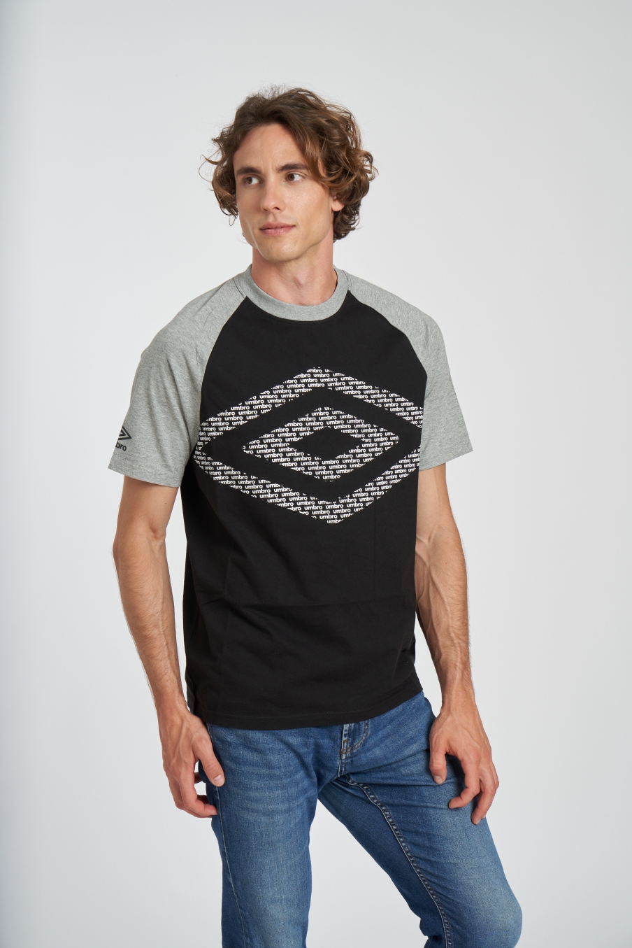Camiseta Umbro Equuleus Preta