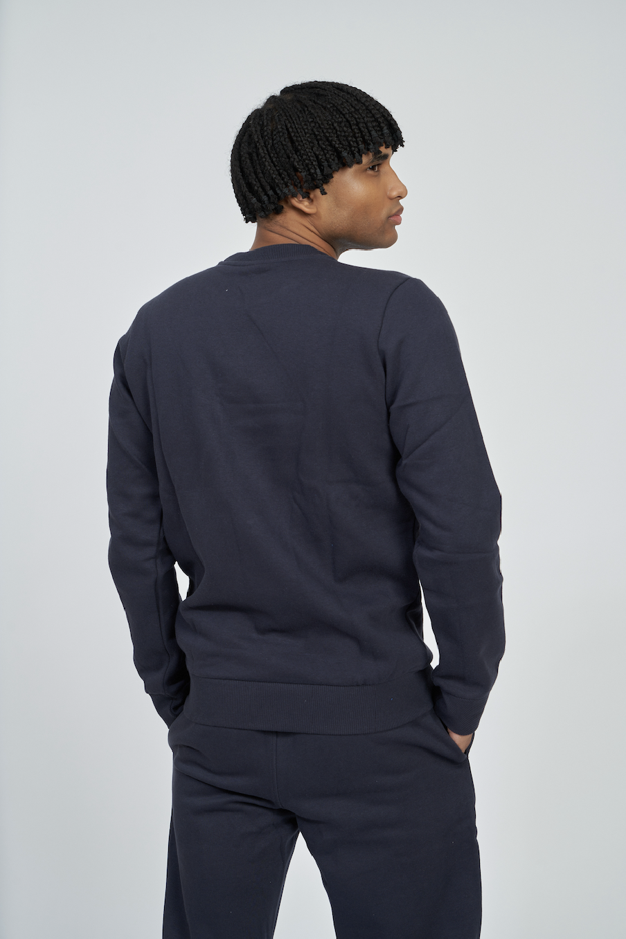 Umbro Wardrobe Neck Small Logo Navy Sweatshirt