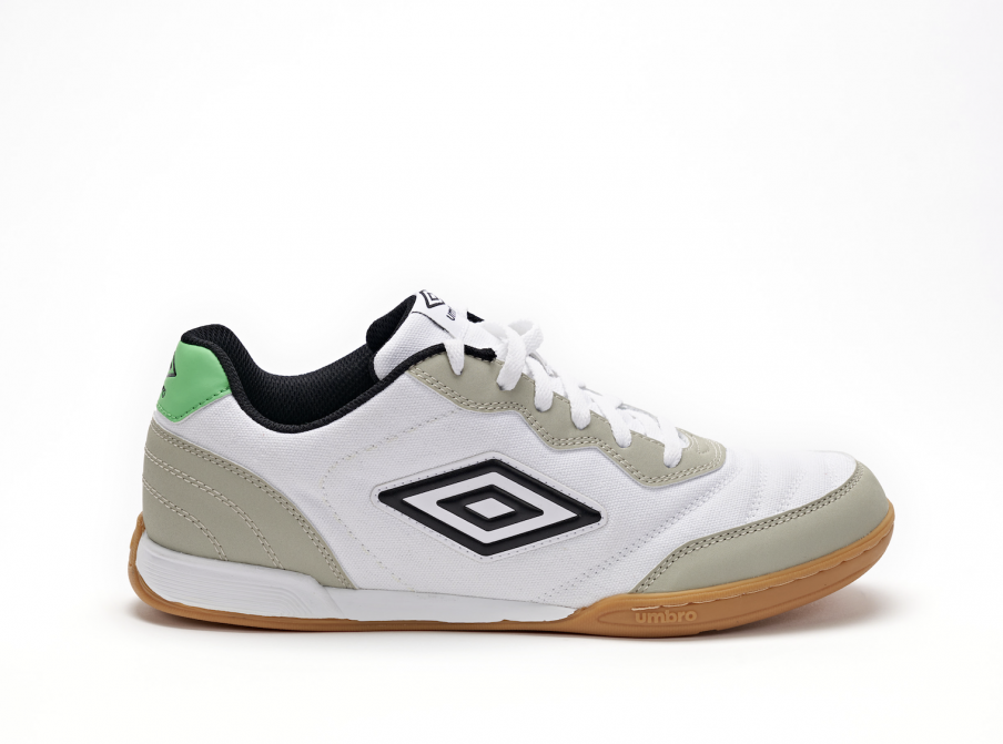 Umbro Sala Indoor Soccer Shoe White / Black / High Rise / Andean Toucan