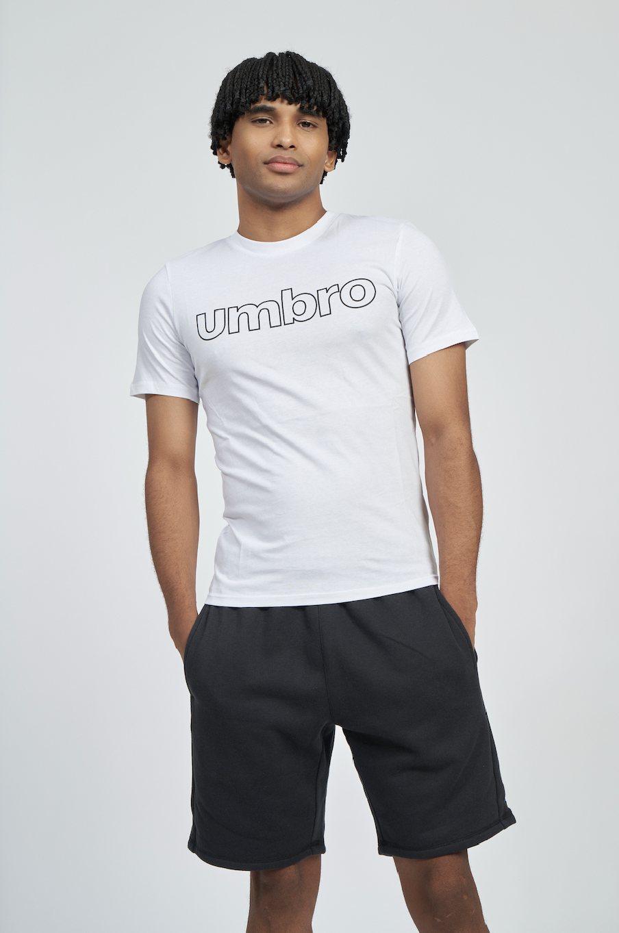 UMBRO FW LINEAR LOGO GRAPHIC TEEBRILLIANT WHITE T-SHIRT
