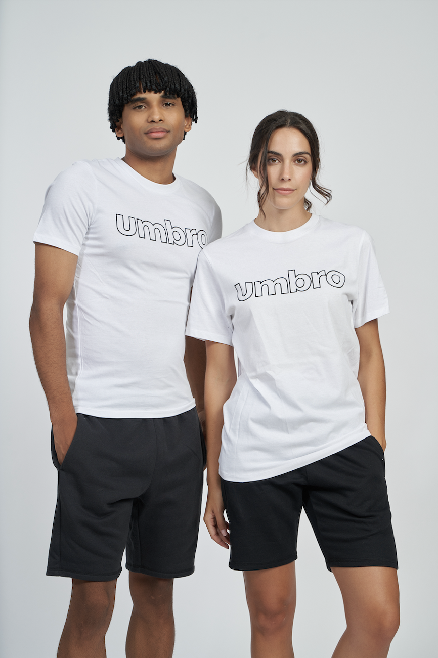 UMBRO FW LINEAR LOGO GRAPHIC TEEBRILLIANT WHITE T-SHIRT