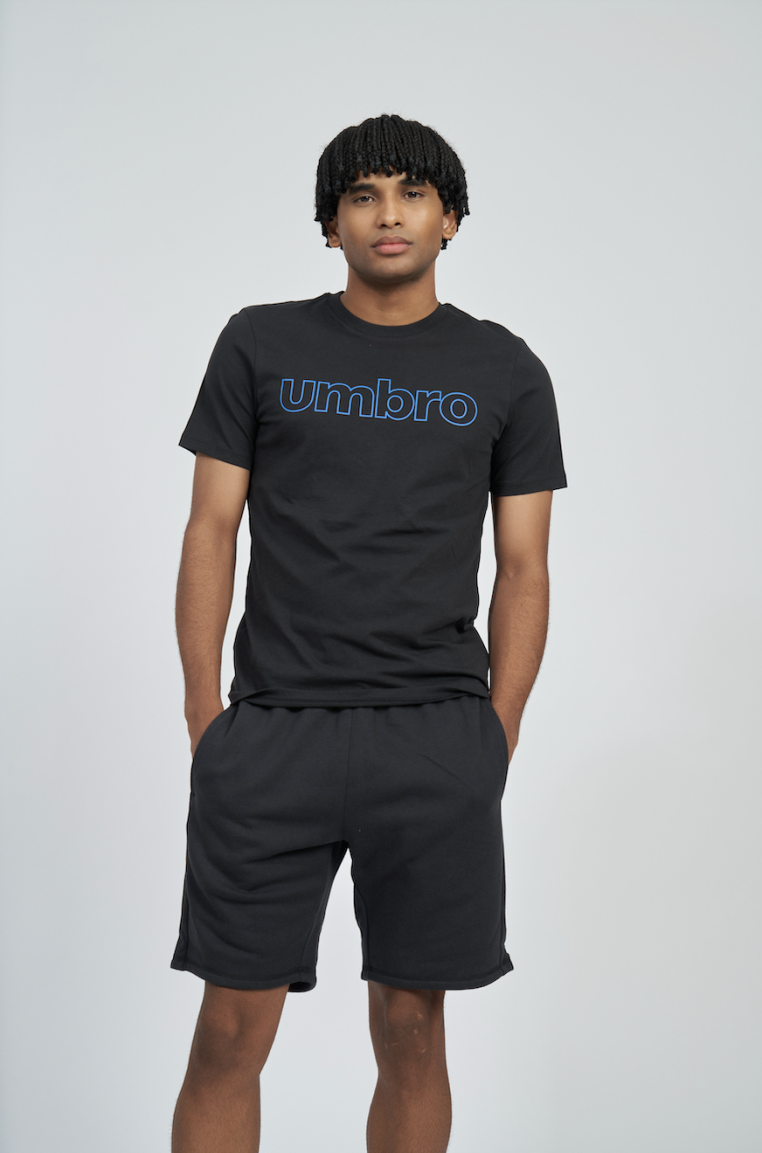 CAMISETA UMBRO FW LINEAR LOGO GRAPHIC TEEBLACK