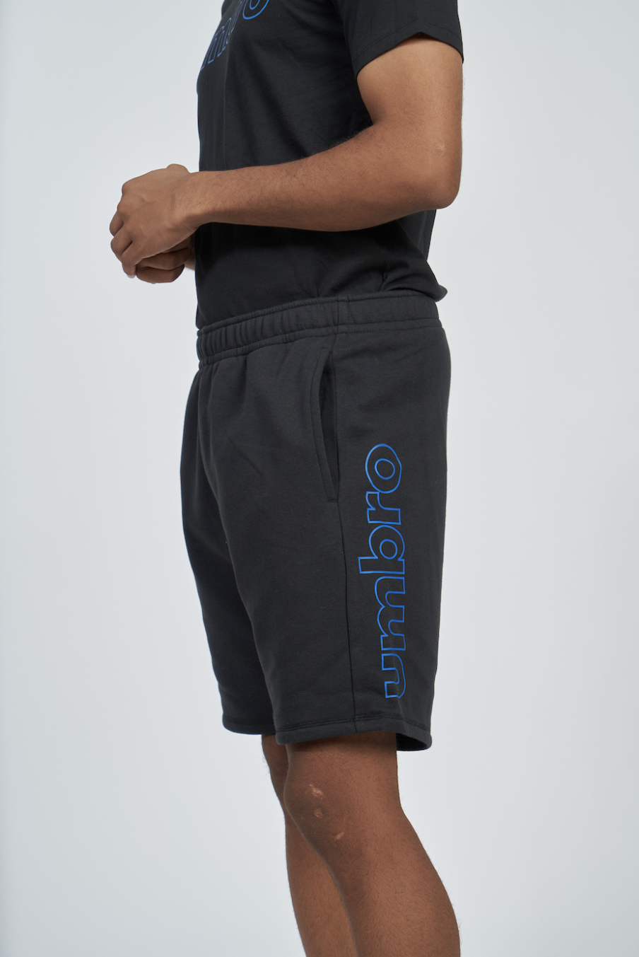 Umbro Fw Linear Logo Graphic Short pants black