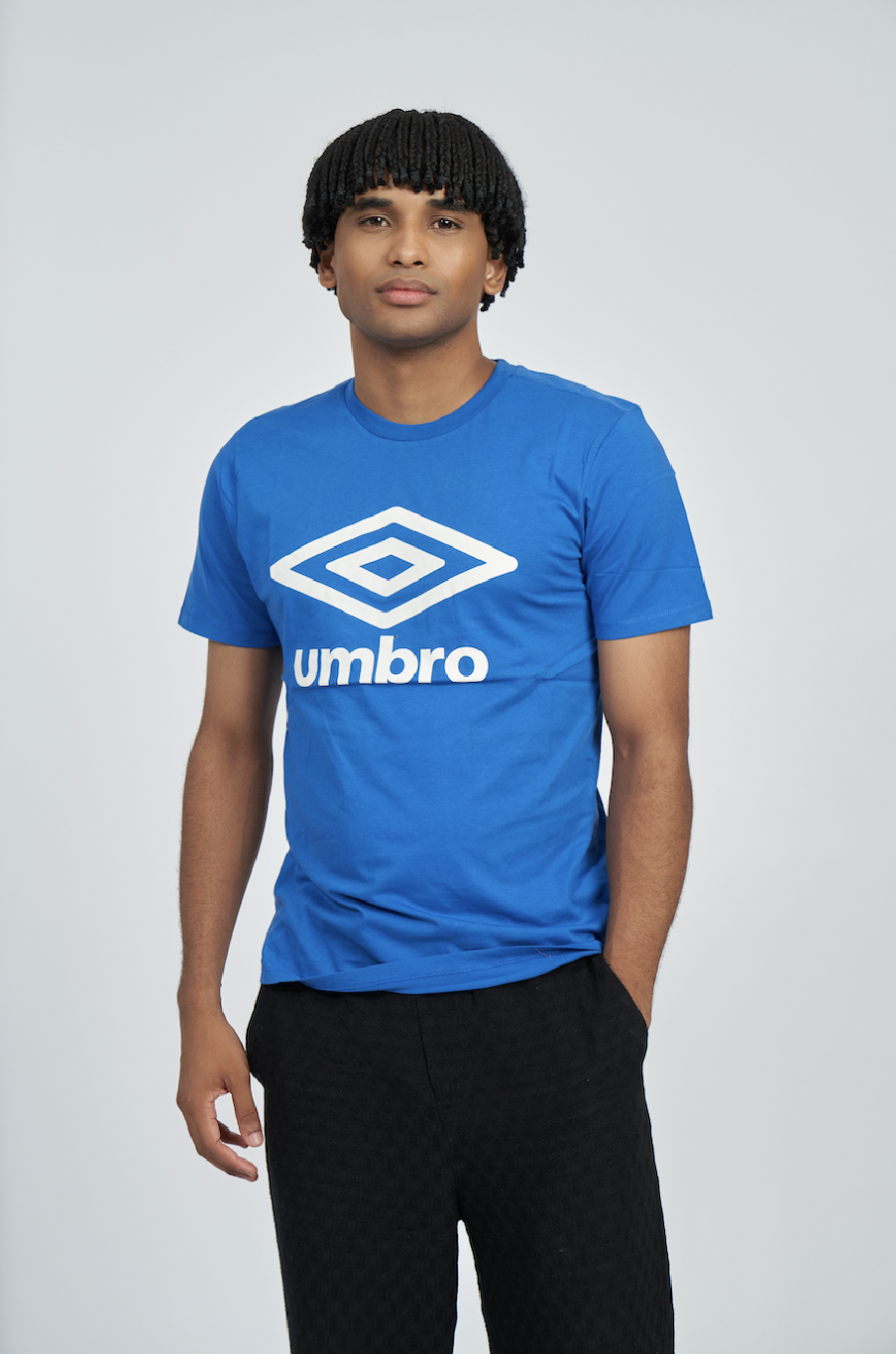Camiseta Umbro Wardrobe Large Logo Royal / White
