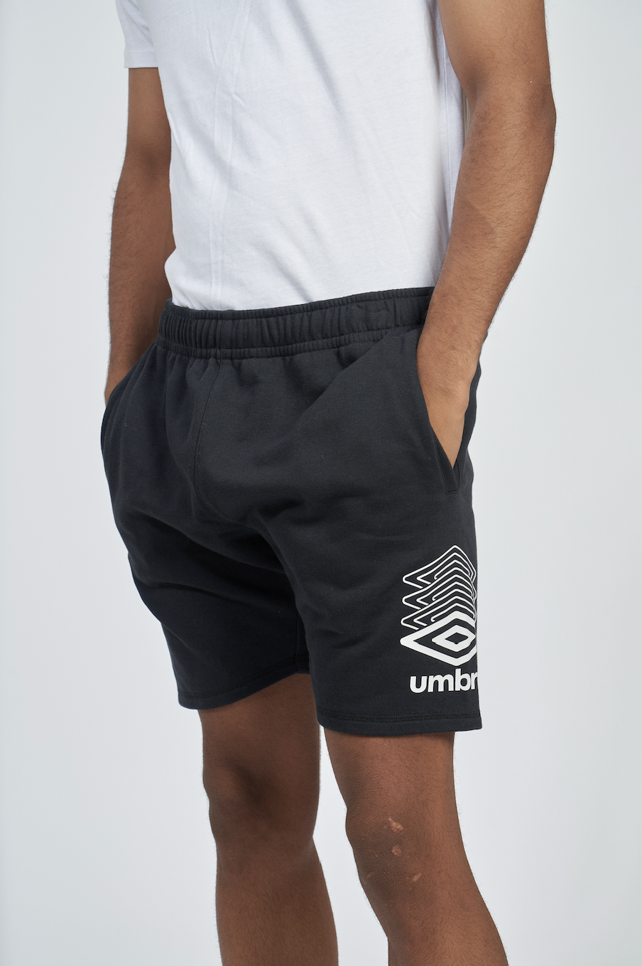 PANTALÓN UMBRO FW TERRACE SHORTBLACK
