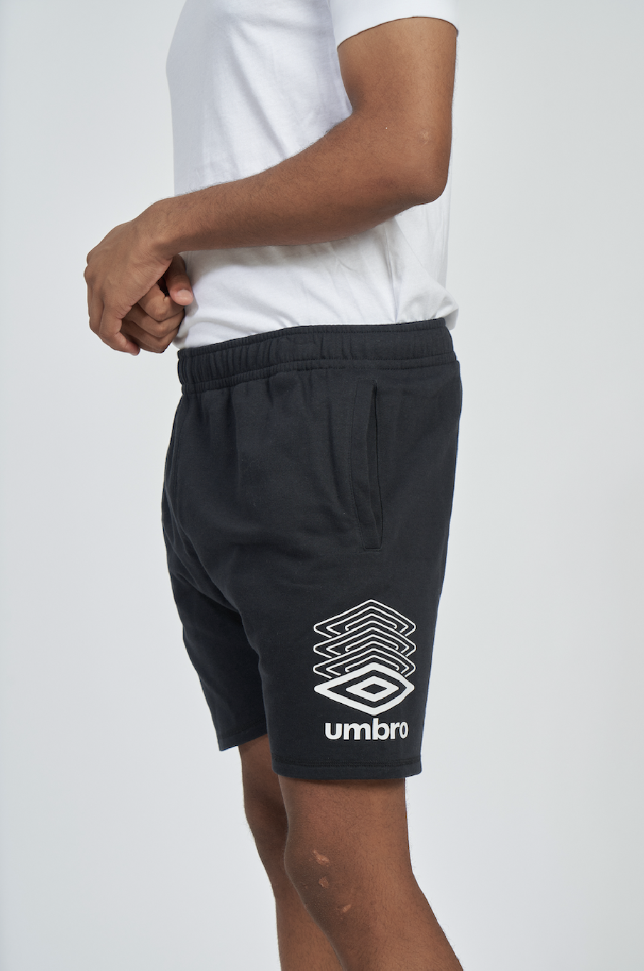 PANTALÓN UMBRO FW TERRACE SHORTBLACK