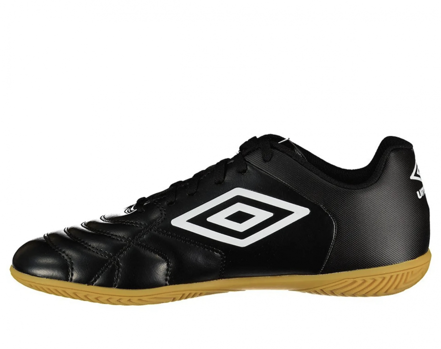Umbro Classico XI IC Black Indoor Soccer Shoe
