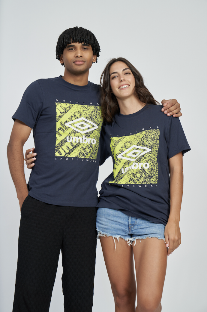 Camiseta Umbro Fw grão gráfico tee...