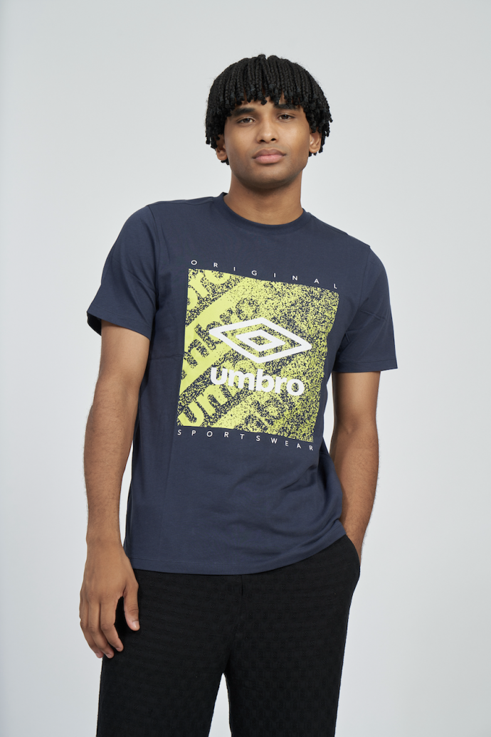 Camiseta Umbro Fw grão gráfico tee...