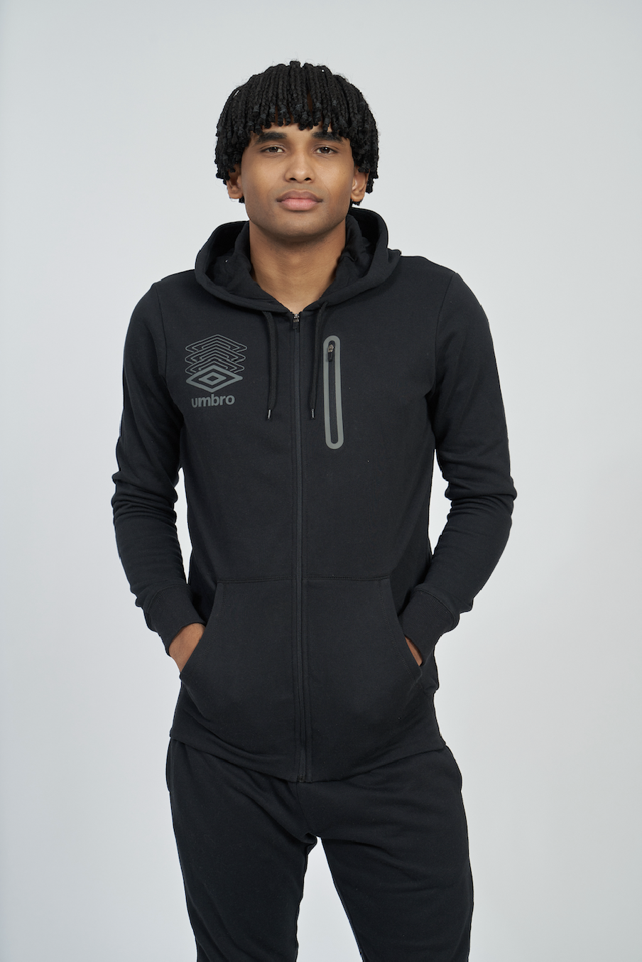Jaqueta Umbro Fw Terrace Zip com capuz preta / bronze