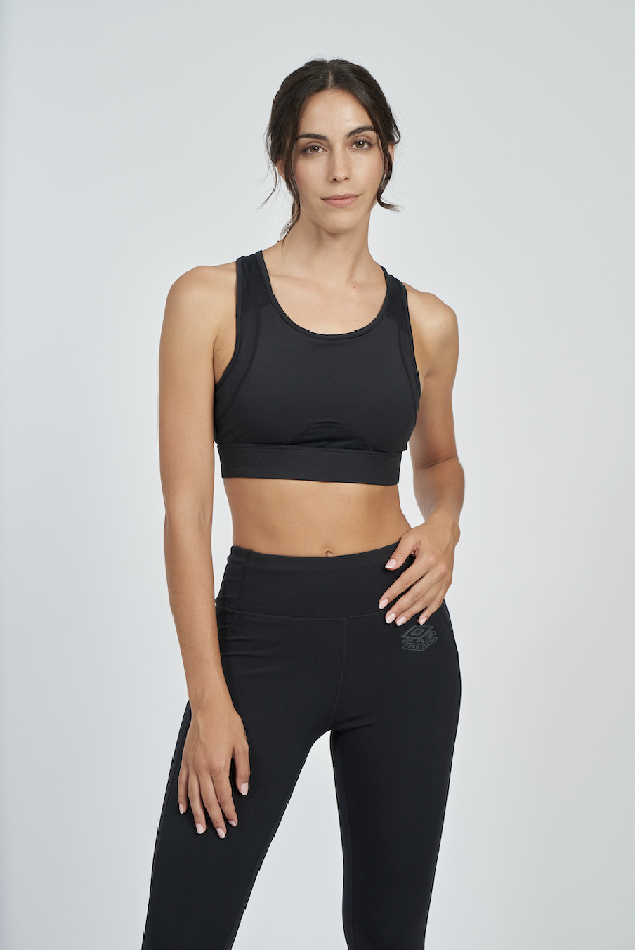 Sutiã Esportivo Umbro Pro Training - Preto Feminino / Ouro Harvest