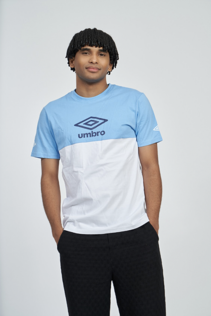 Camiseta Umbro Blue Céu de Alteração...