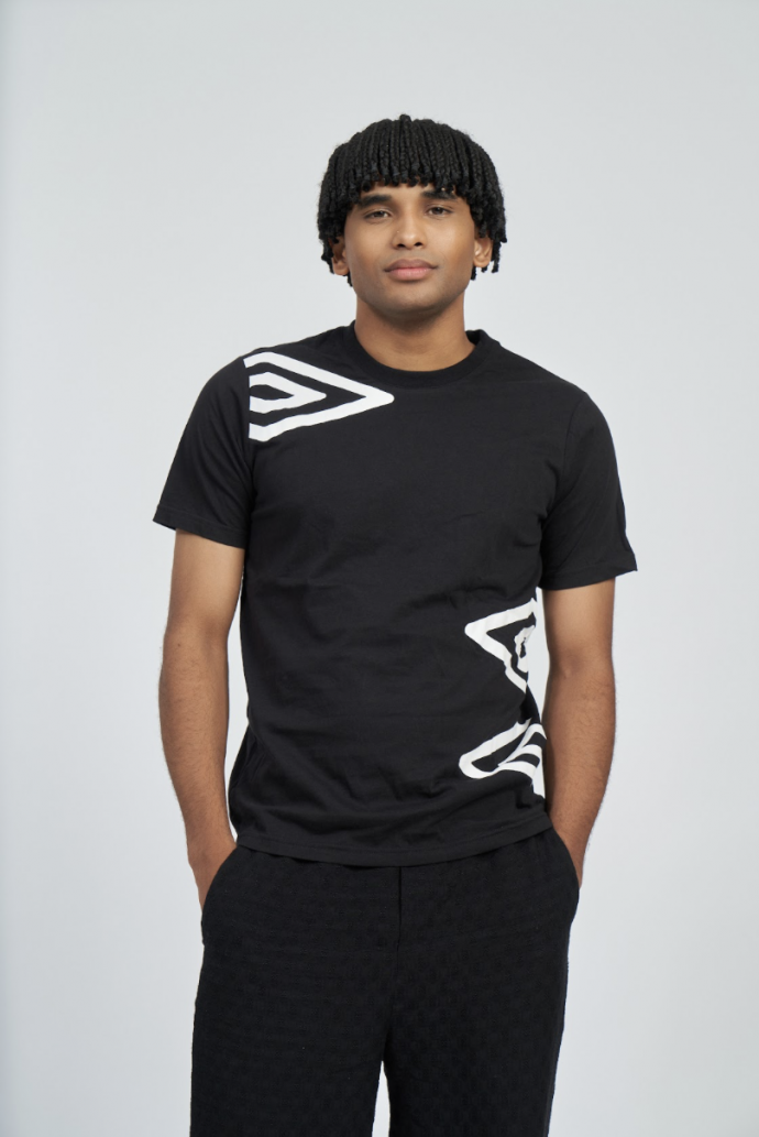 Camiseta Preta Umbro Abigamin