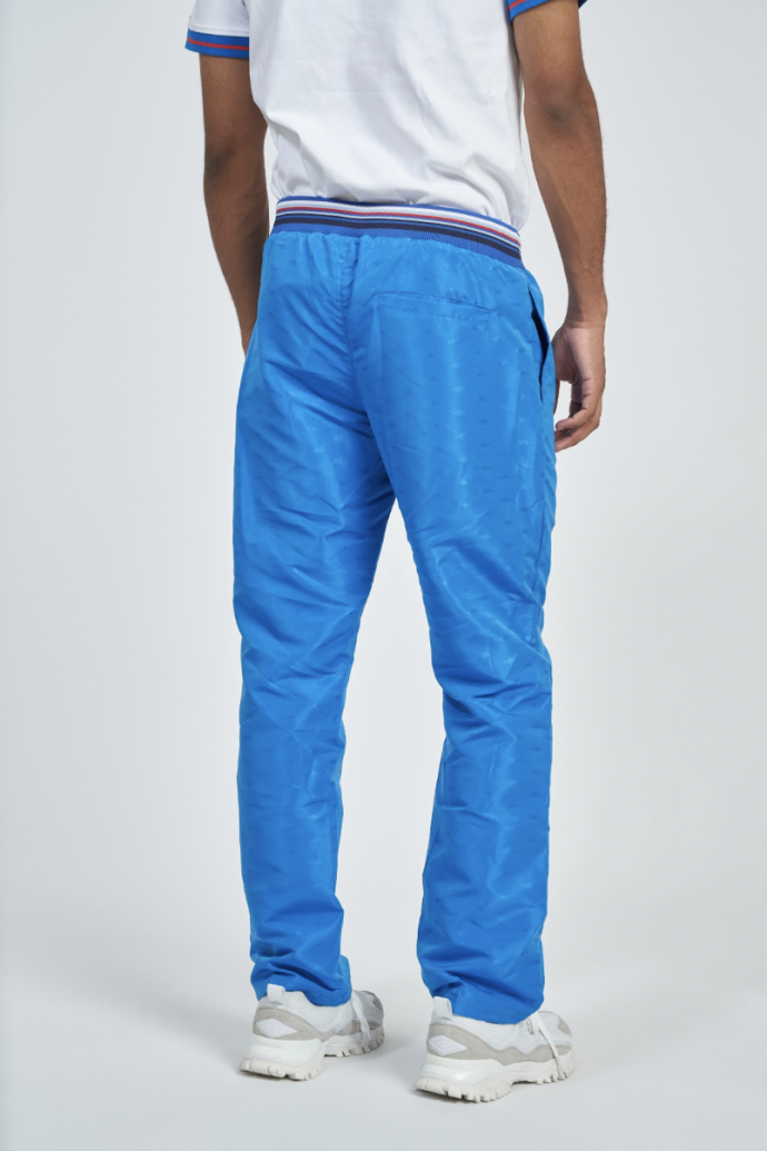 Pantalón Umbro Monogram Straight Leg...
