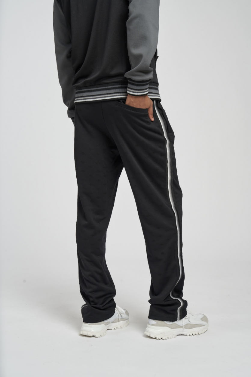 PANTALON UMBRO MONOGRAM BLACK 2