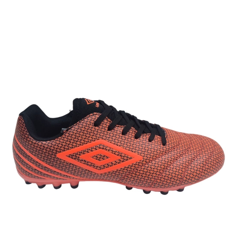 Bota de Fútbol Umbro Toccare IV League AG - JNR - Black / Dragon Fire