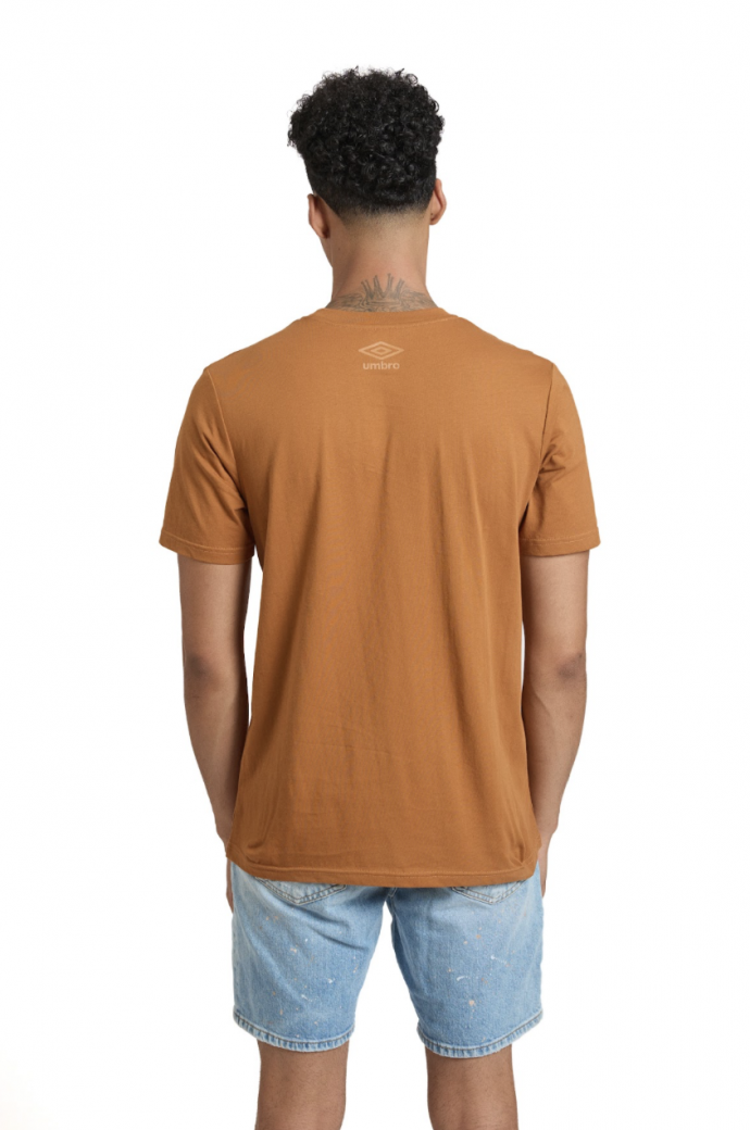 Camiseta Umbro Wardrobe Elba Camel