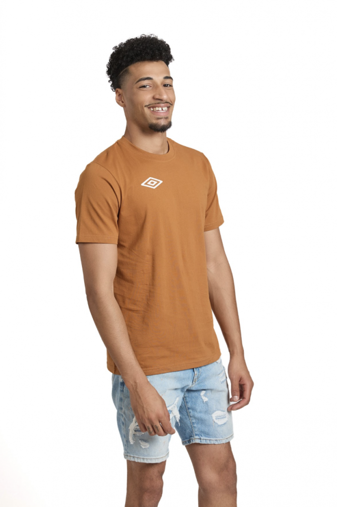 Camiseta Umbro Guarda-Roupa Elba Camel