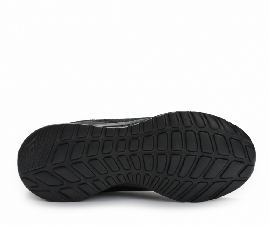 Umbro Mayford Preto / Tênis Preto