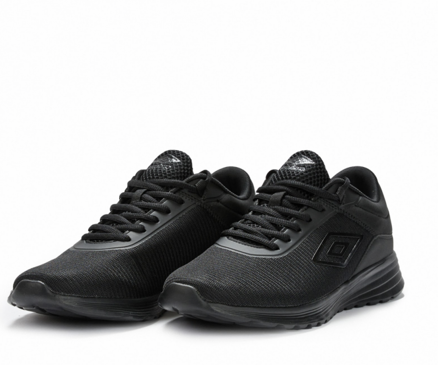 Umbro Mayford Preto / Tênis Preto