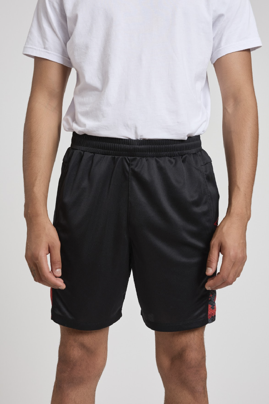 Short Umbro Pro Training Active Short Preto / Vermelho Dahlia