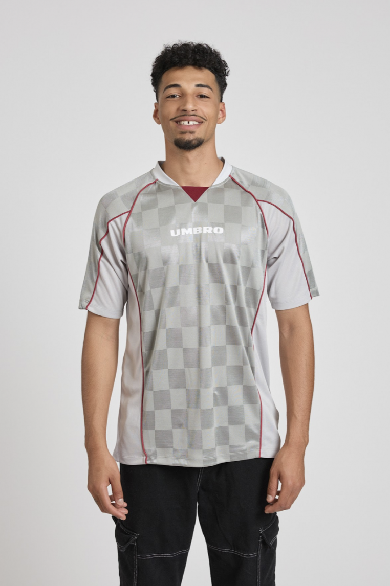 Umbro CAMISA RAGLAN COM PAINÉIS PRATA GRIFFIN / COGUMELO OSTRAS / DÁLIA VERMELHA