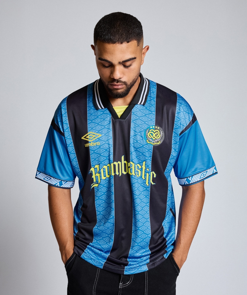 Camiseta Umbro Boombastic Away 2025 Azul / Preta