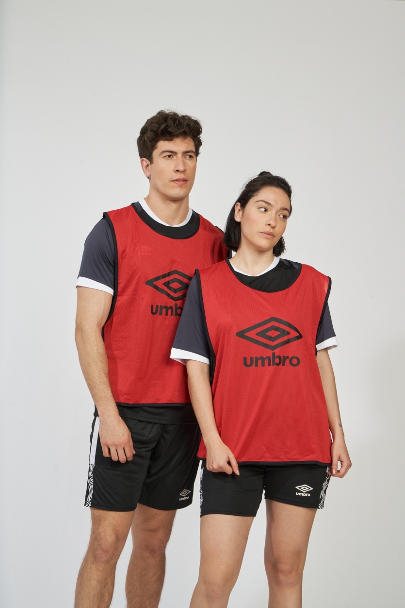 Peto Umbro Hunter Rojo Adulto
