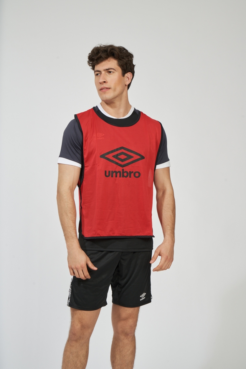 Peto Umbro Hunter Rojo Adulto