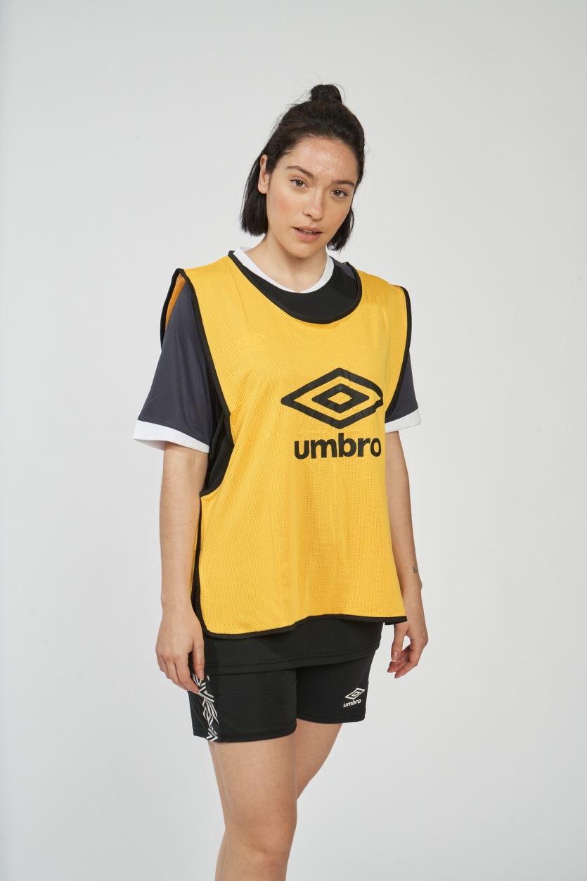 Peto Umbro Hunter Amarillo