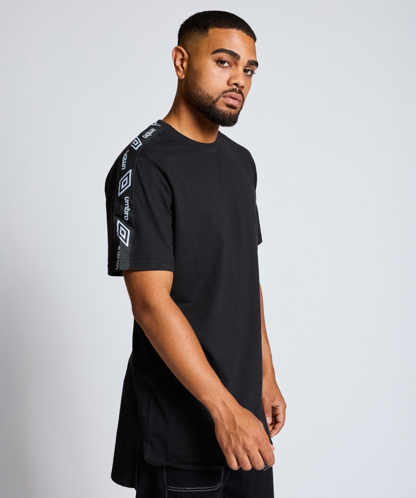 Camiseta Umbro Hércules Negra