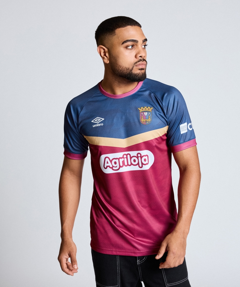 Camiseta Umbro SCU Torreense Home...