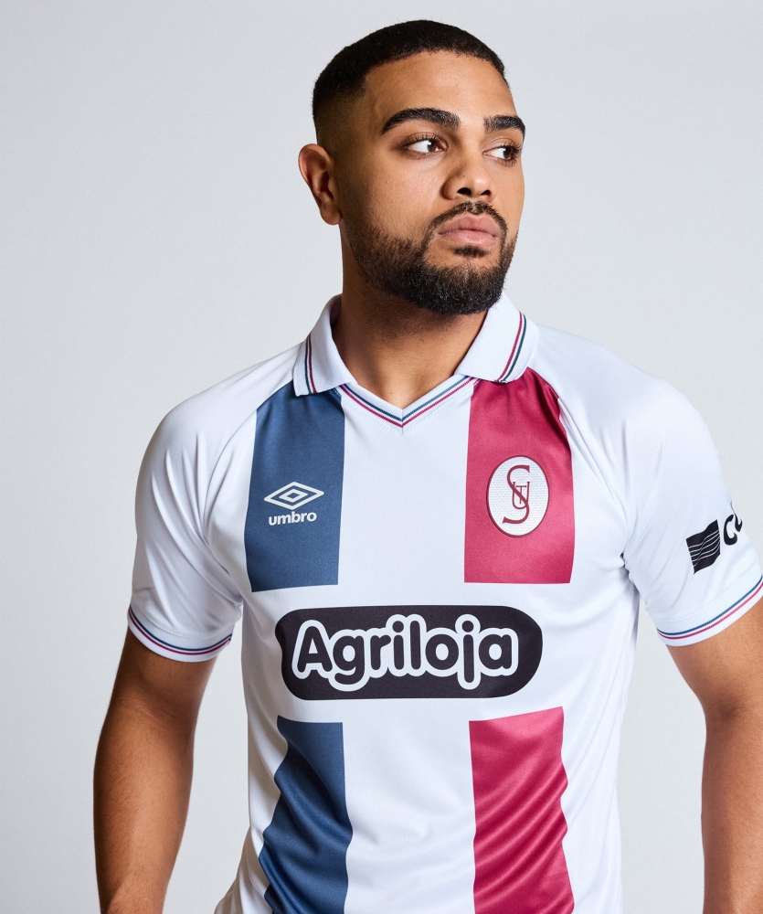 Camiseta Umbro SCU Torreense Home 25-26 Jersey (copia)