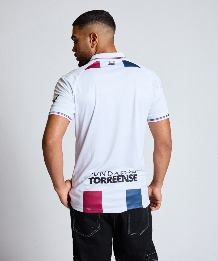 Camiseta Umbro SCU Torreense Home 25-26 Jersey (copia)